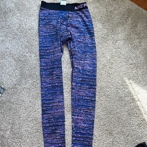Women’s Nike pro leggings